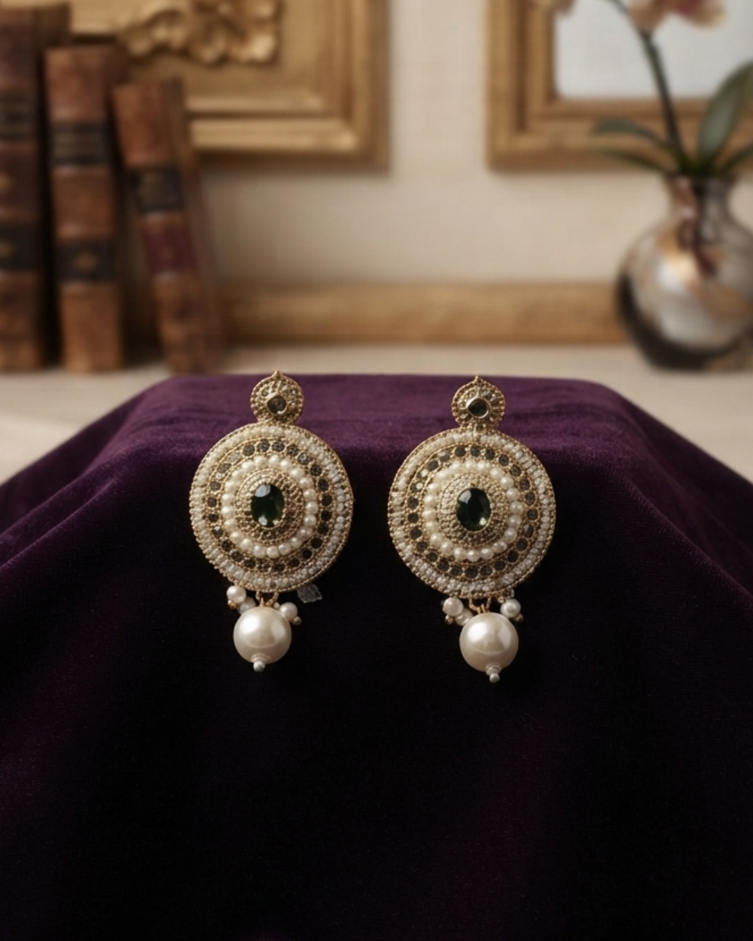 Pearl White & Antique Gold Layered Pearl Necklace Set