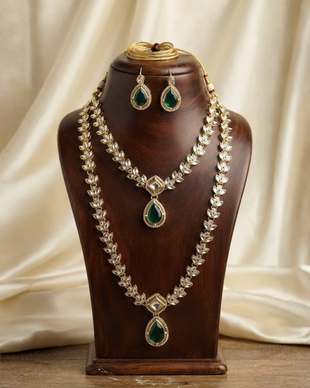 Royal Emerald Green Gold-Plated Bridal Necklace Set with Matching Earrings
