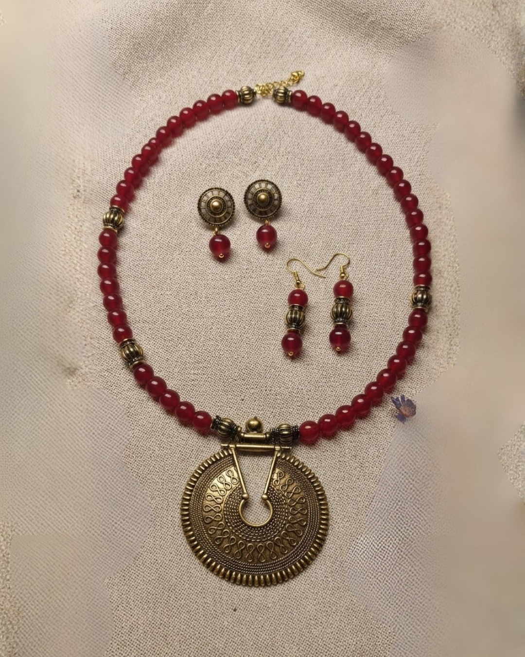 Antique Gold Pendant Necklace with Red Beads