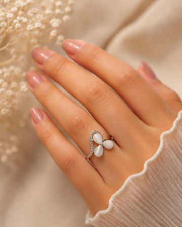 Silver-Plated Floral Pearl Statement Ring